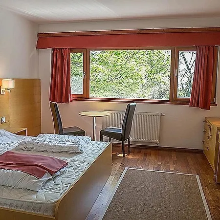 Media Balaton Bed and Breakfast