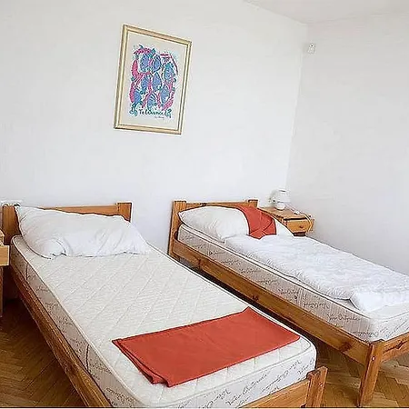 Media Balaton Bed and Breakfast