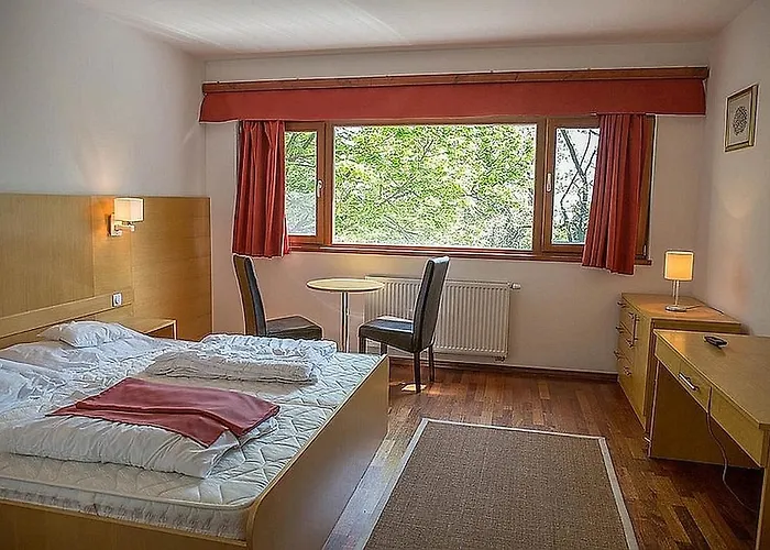 Media Balaton Frühstückspension